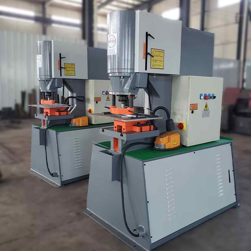 Universal Ironworker high quality